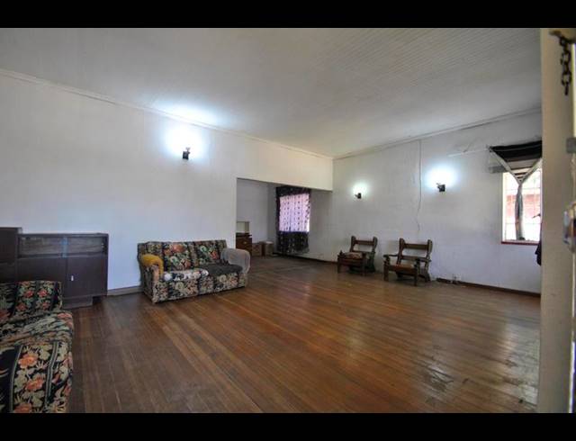 5 BEDROOM HOUSE FOR SALE IN KENSINGTON